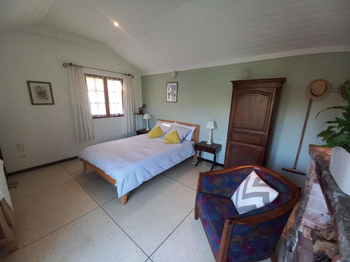 Studio Apartment In Bargemon ภายนอก รูปภาพ